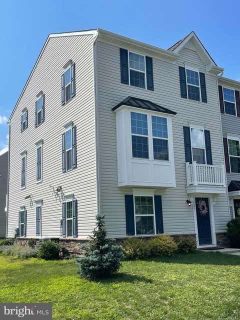 Townhouse For Rent - 331 S Parkway Drive<br/> New Castle County, MIDDLETOWN, DE 19709