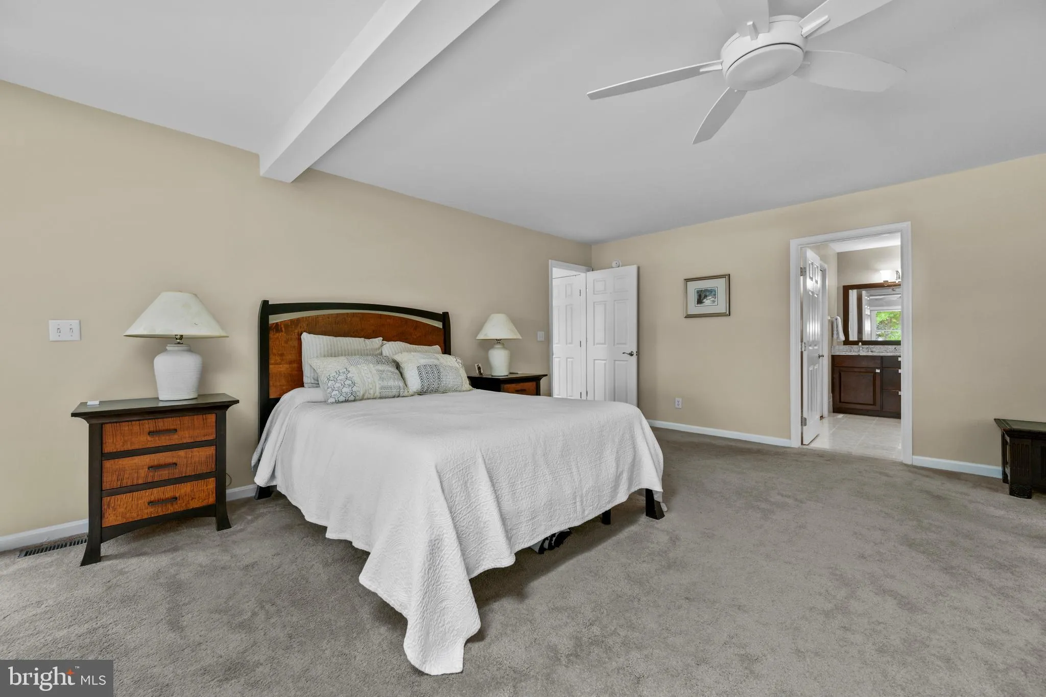 Rehoboth Beach, Delaware 19971, United States, 4 Bedrooms Bedrooms, ,3 BathroomsBathrooms,Residential,Pending,208951