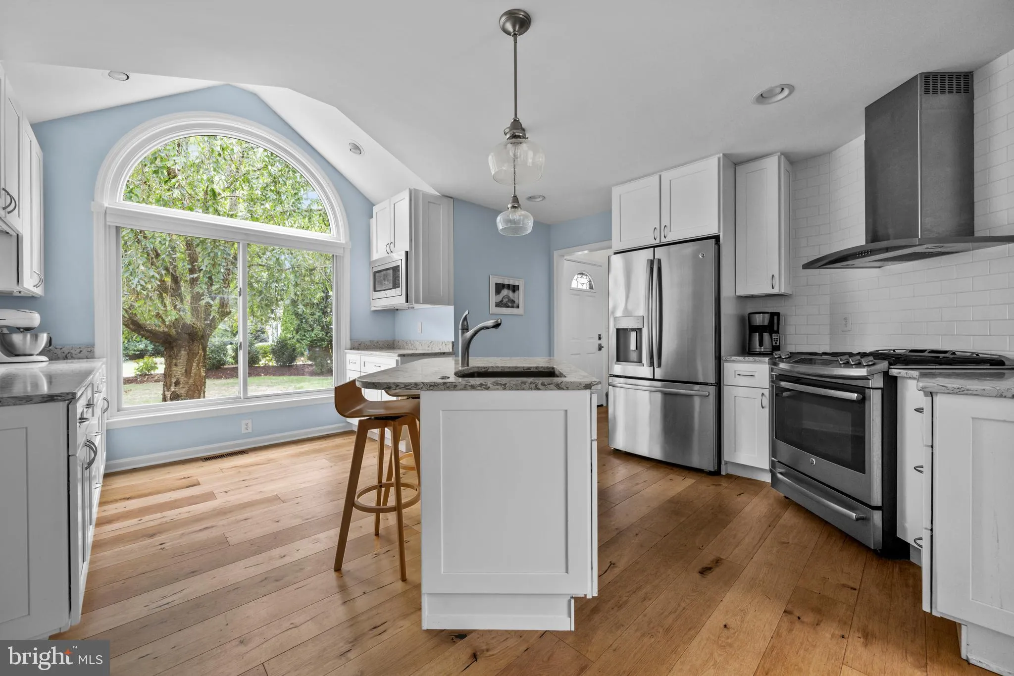 Rehoboth Beach, Delaware 19971, United States, 4 Bedrooms Bedrooms, ,3 BathroomsBathrooms,Residential,Pending,208951