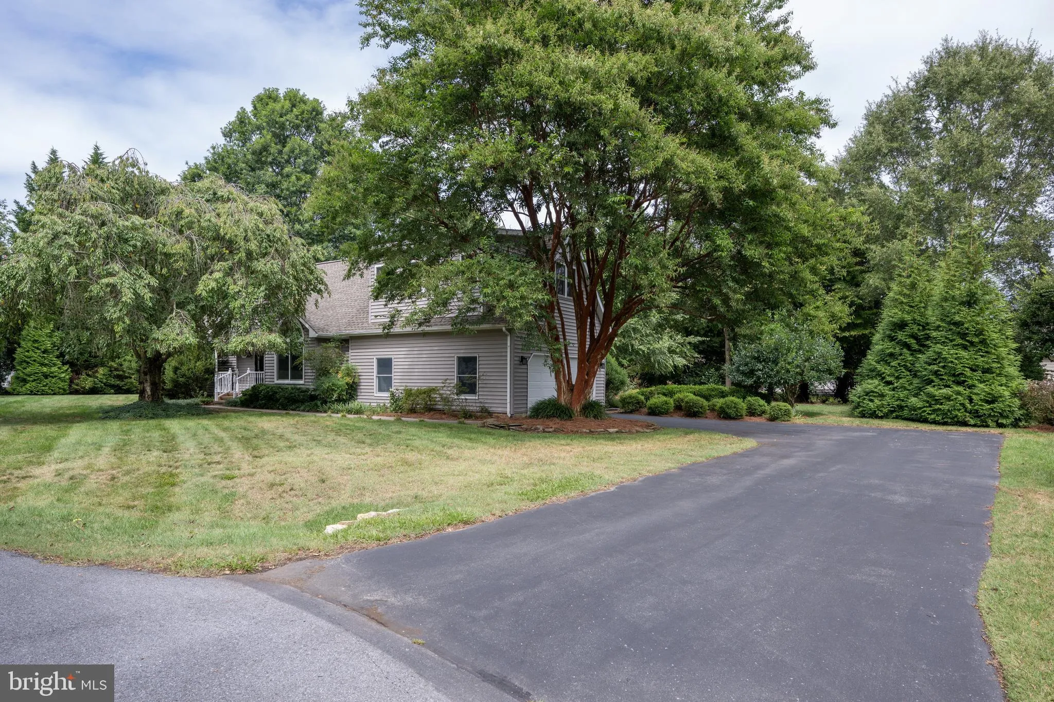 Rehoboth Beach, Delaware 19971, United States, 4 Bedrooms Bedrooms, ,3 BathroomsBathrooms,Residential,Pending,208951