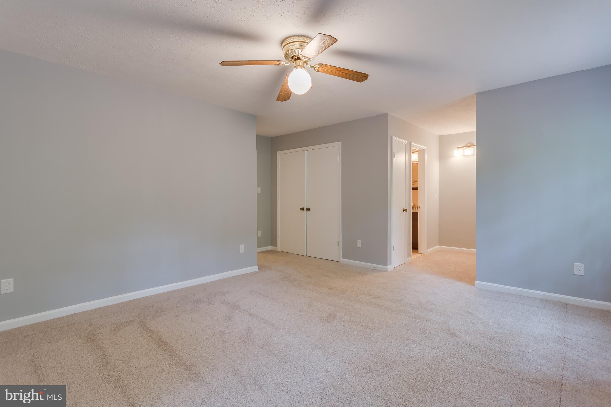 MINNIEVILLE MANOR - Residential