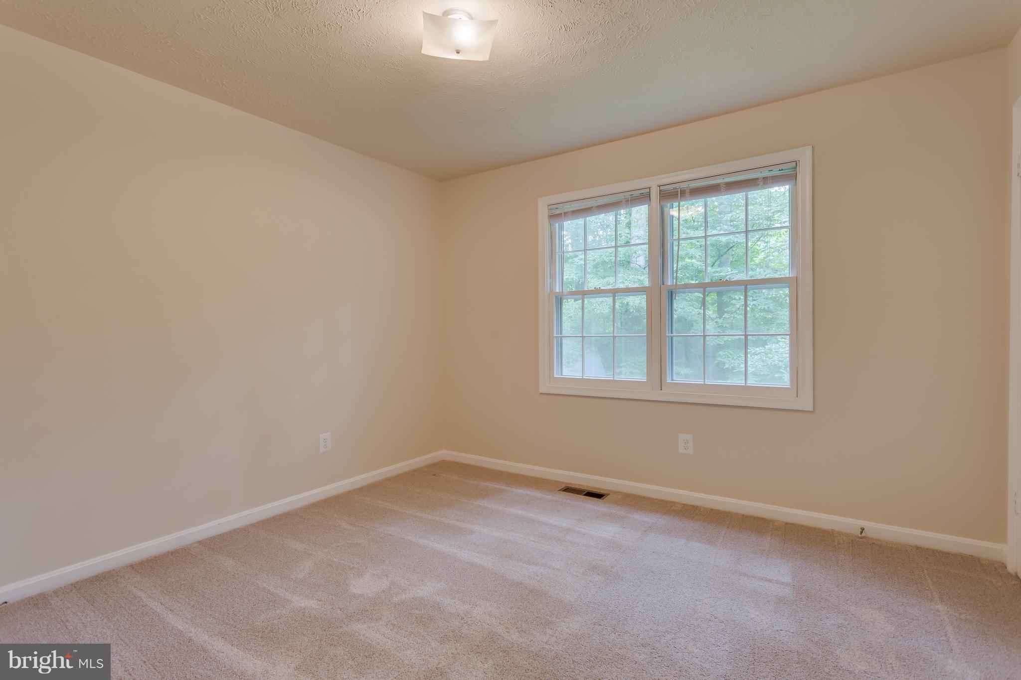 MINNIEVILLE MANOR - Residential