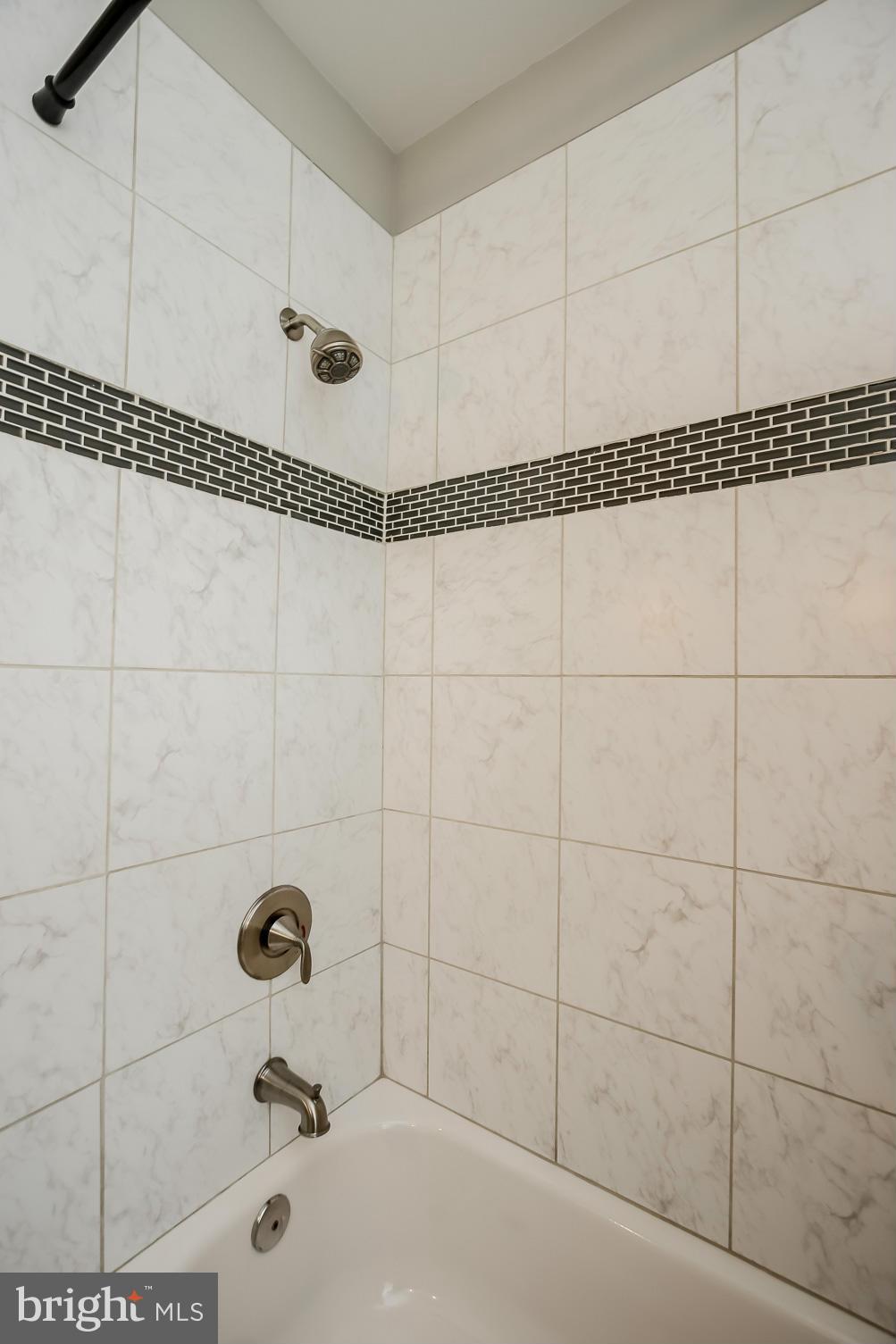 RAMBLEWOOD - Residential