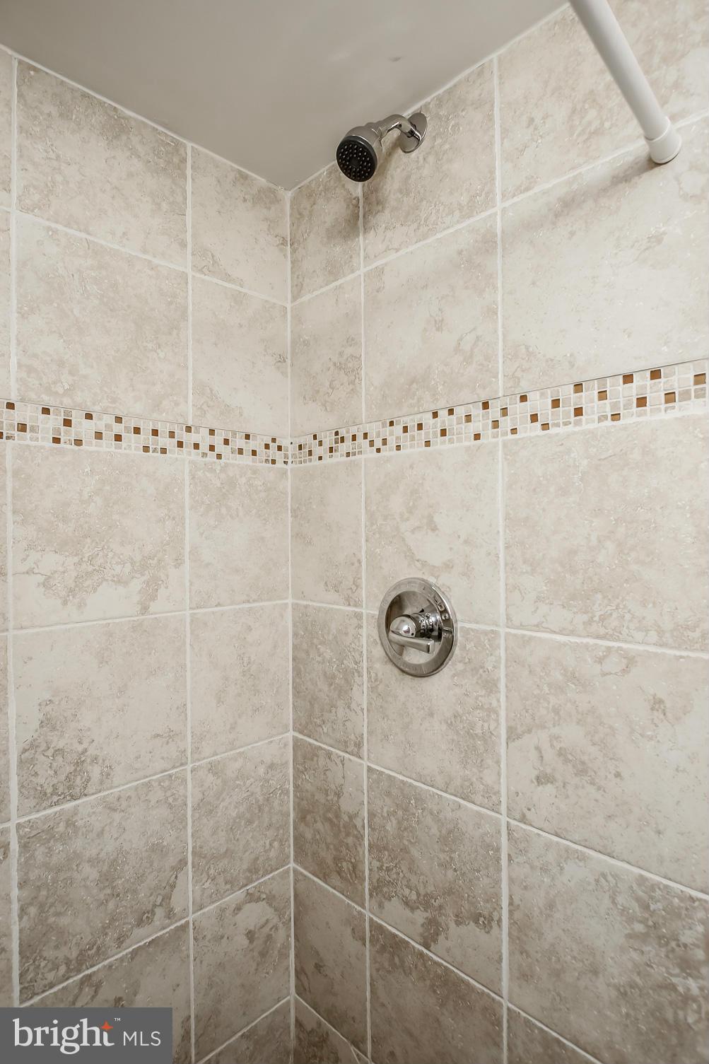 RAMBLEWOOD - Residential