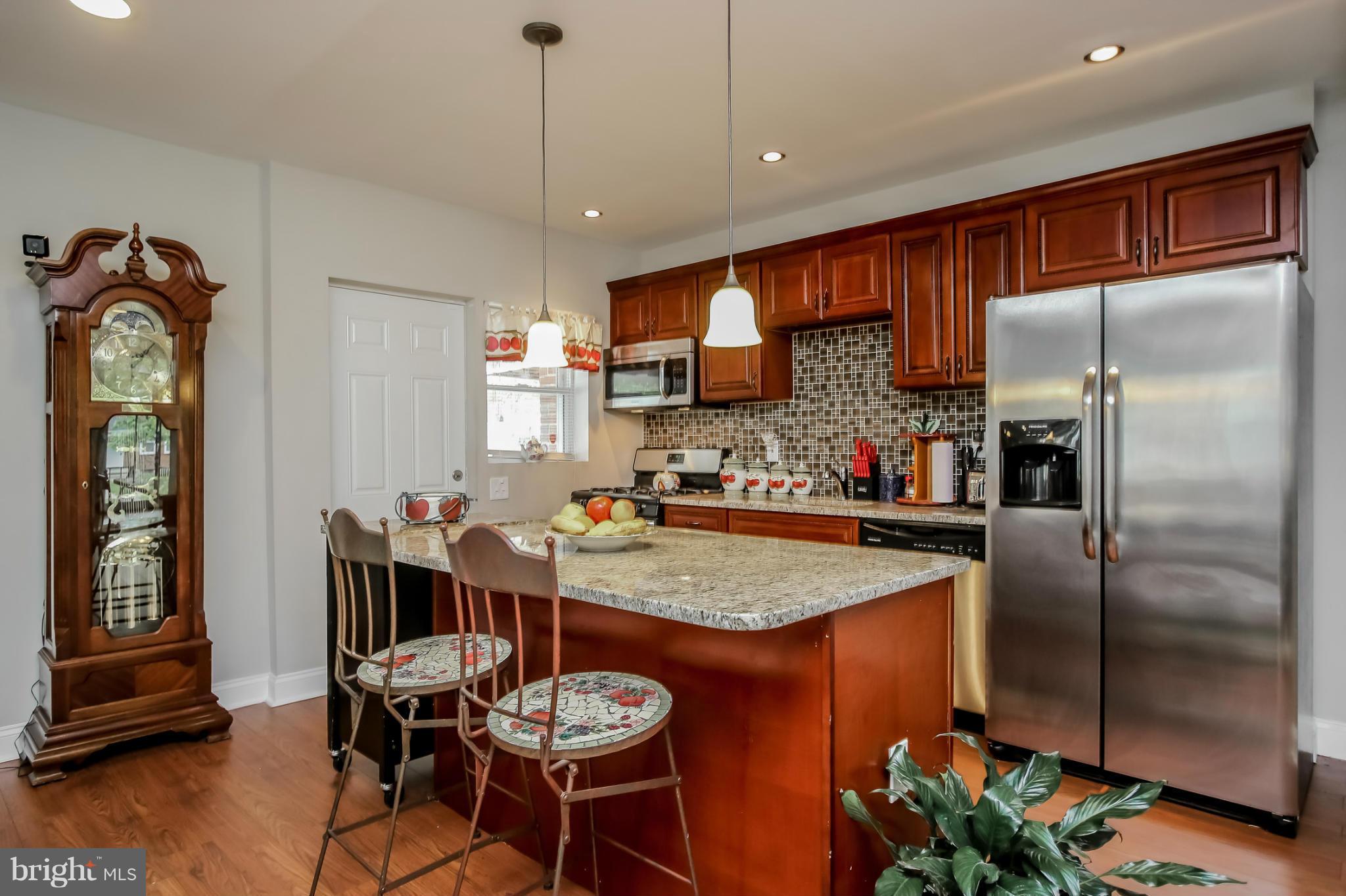 RAMBLEWOOD - Residential