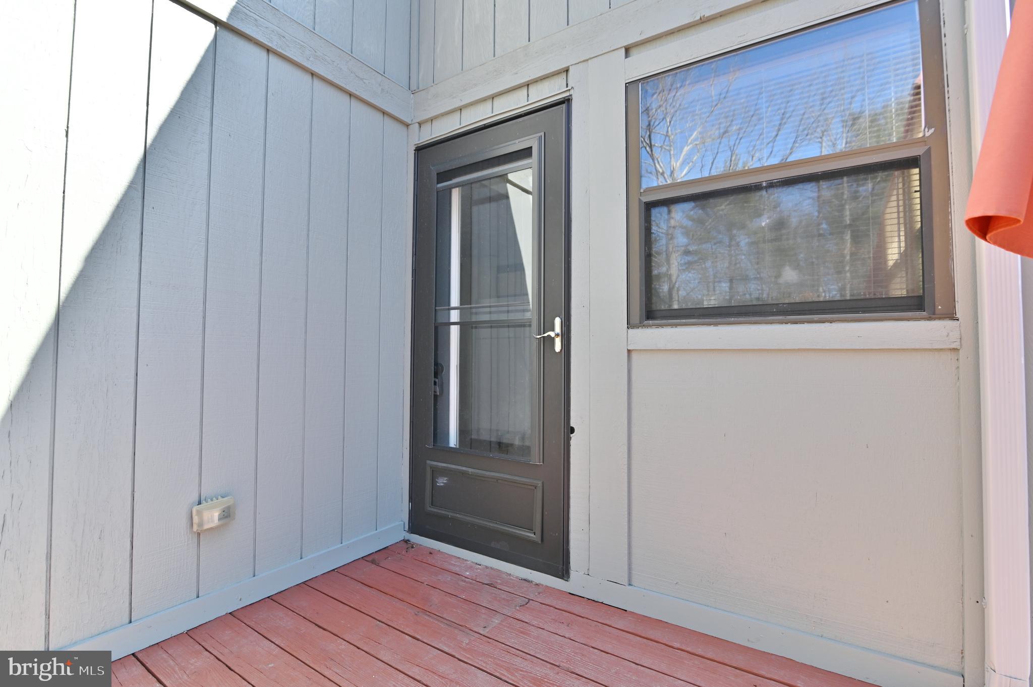 LAKEVIEW PEDESTAL HOMES - Residential