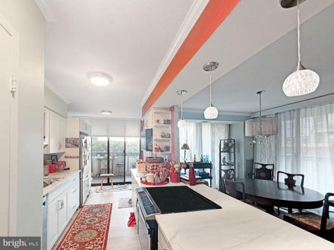 Photo of 400 Madison Street #303, ALEXANDRIA, VA 22314 (MLS # VAAX2067778)