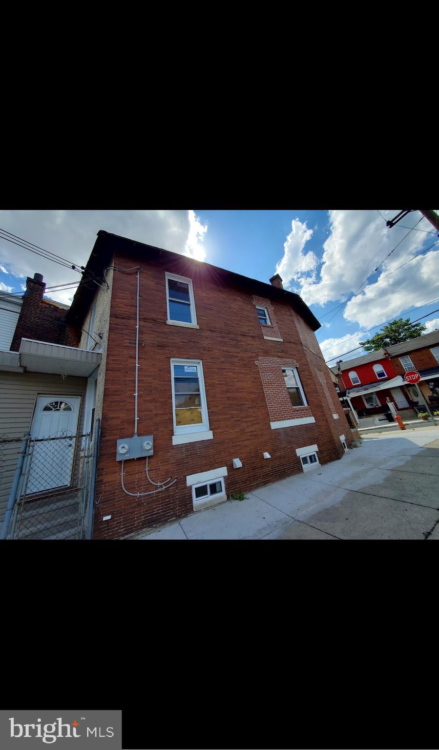 1747 N WILTON STREET