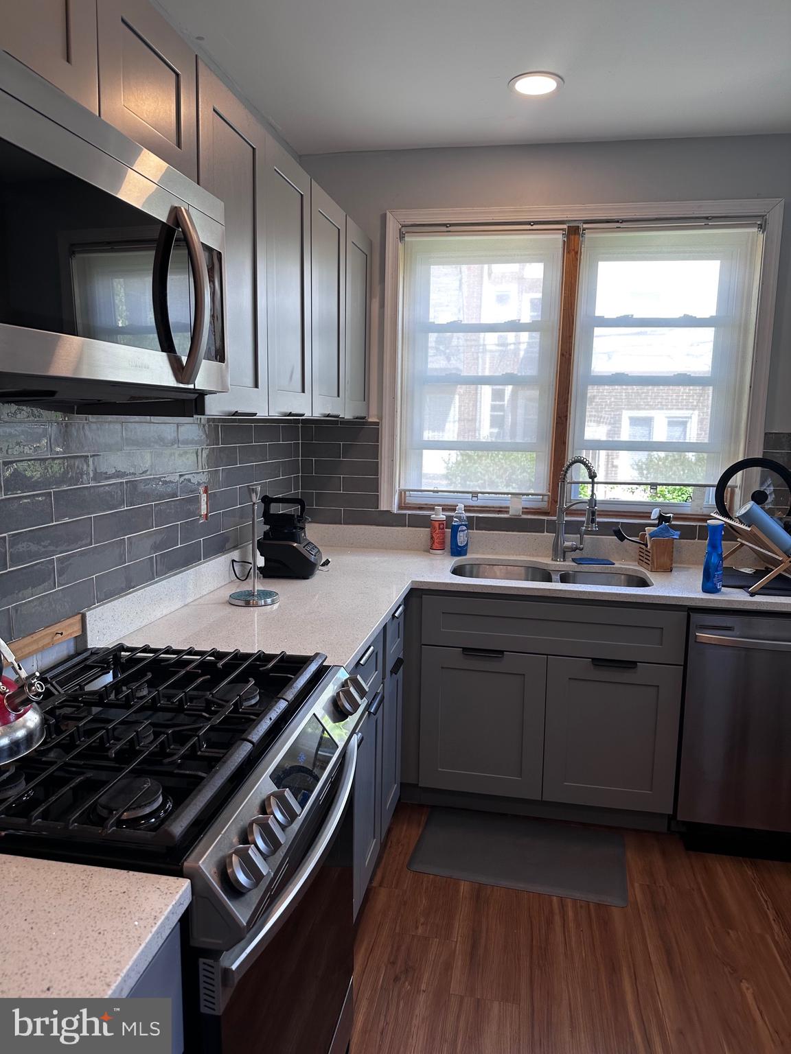 OVERBROOK - Residential