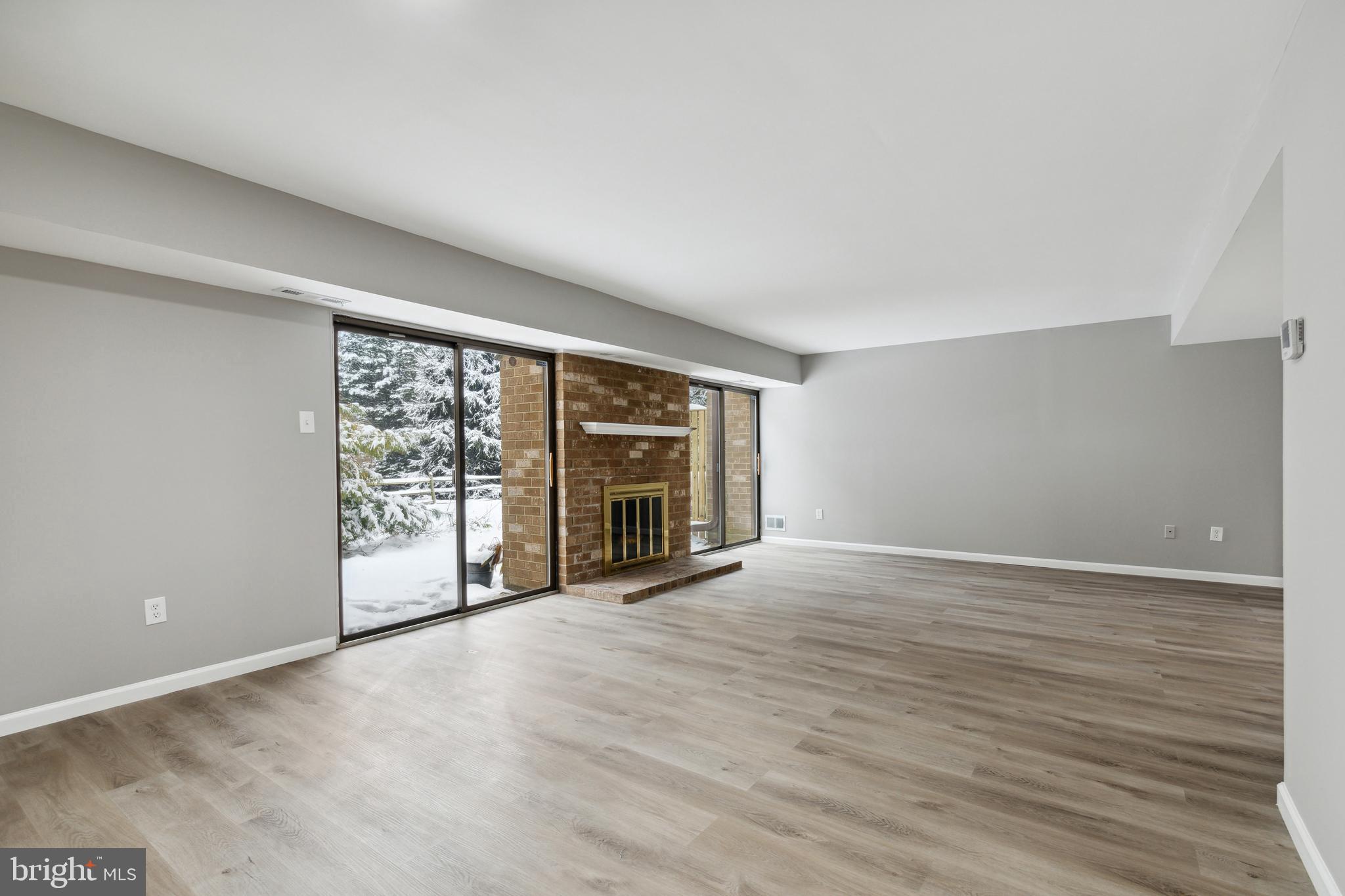 TOPFIELD - Residential