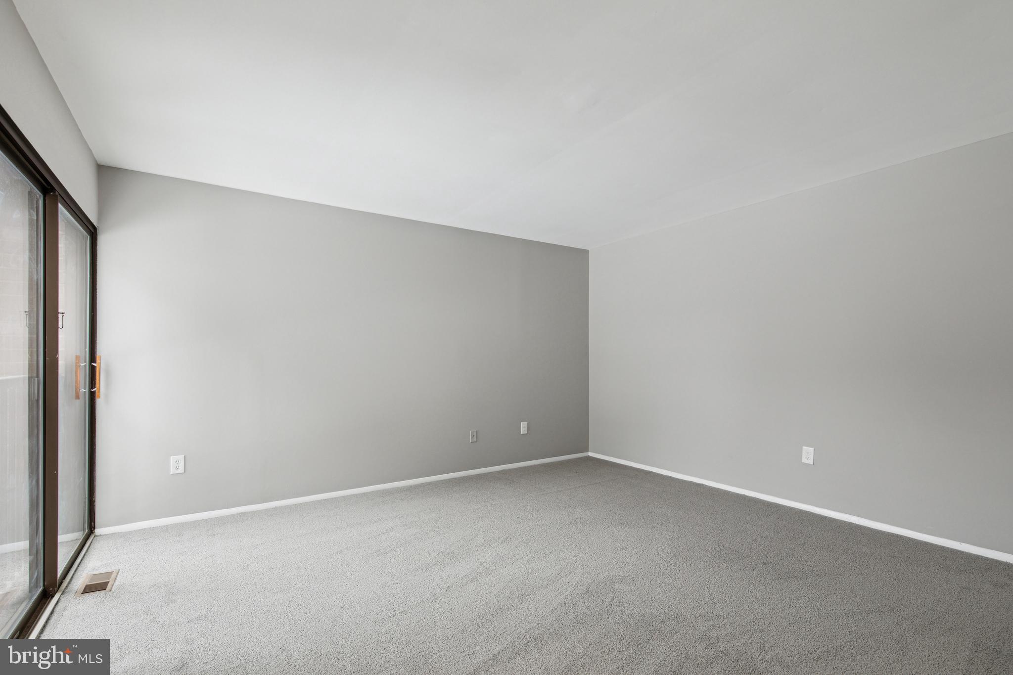 TOPFIELD - Residential