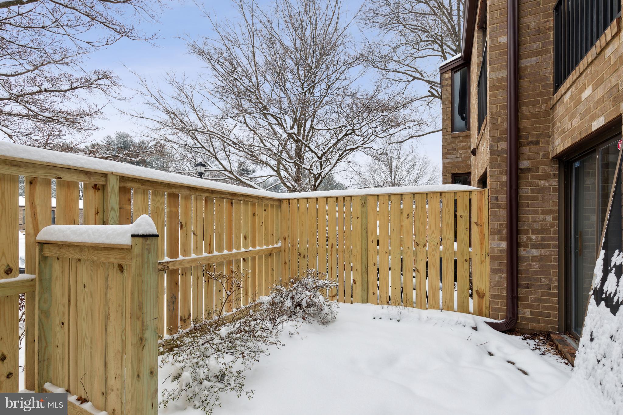 TOPFIELD - Residential