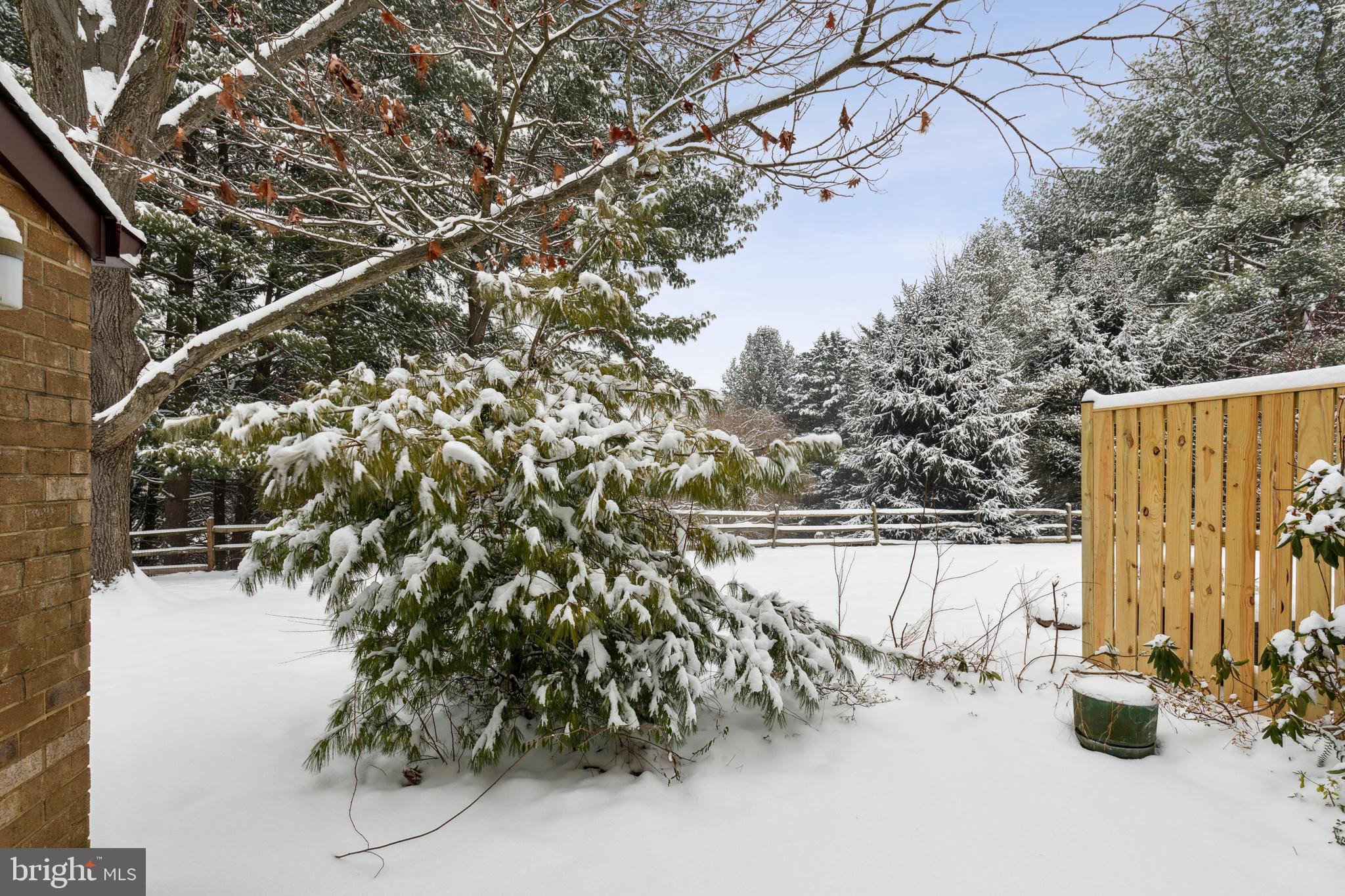 TOPFIELD - Residential