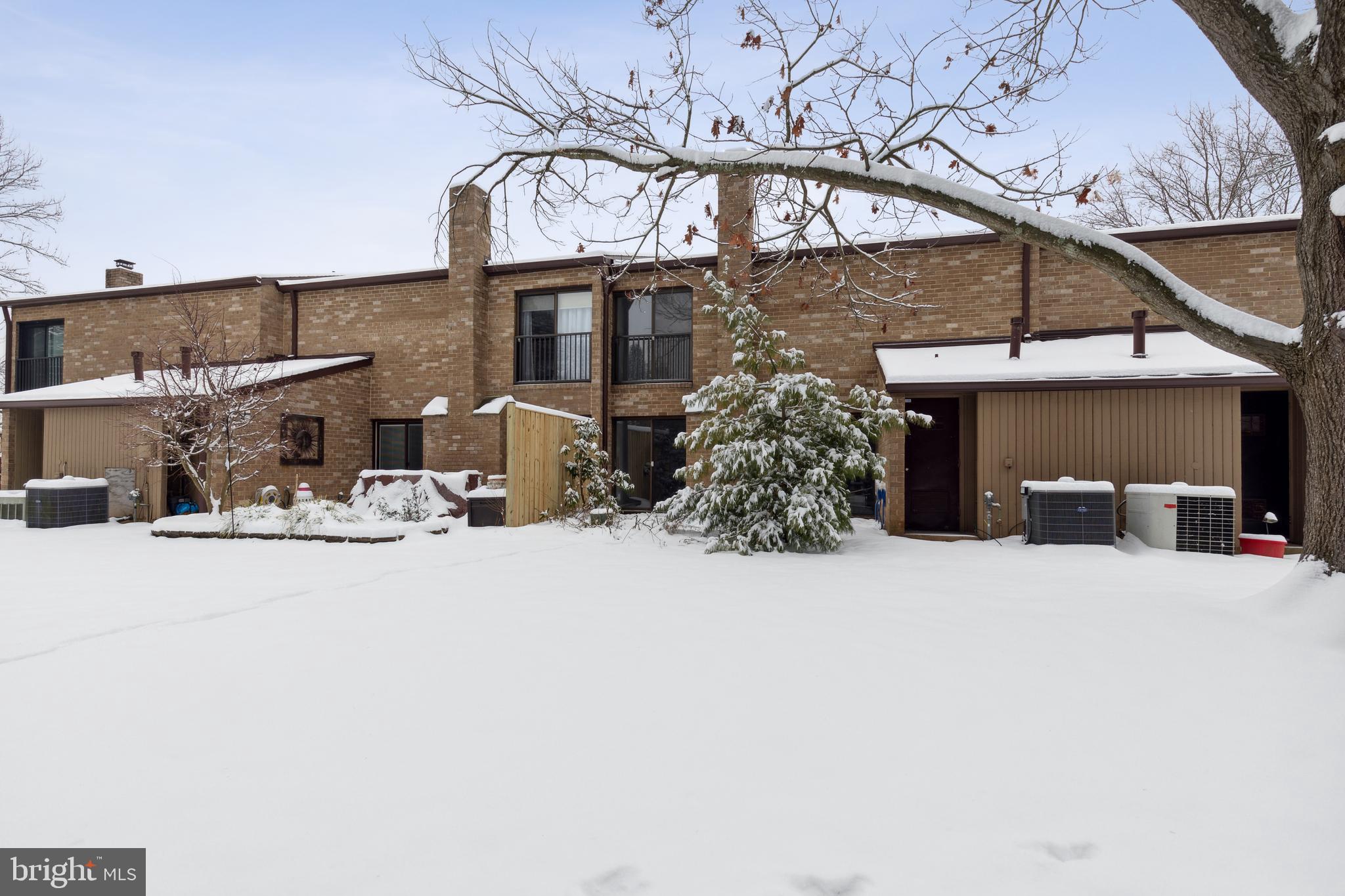 TOPFIELD - Residential