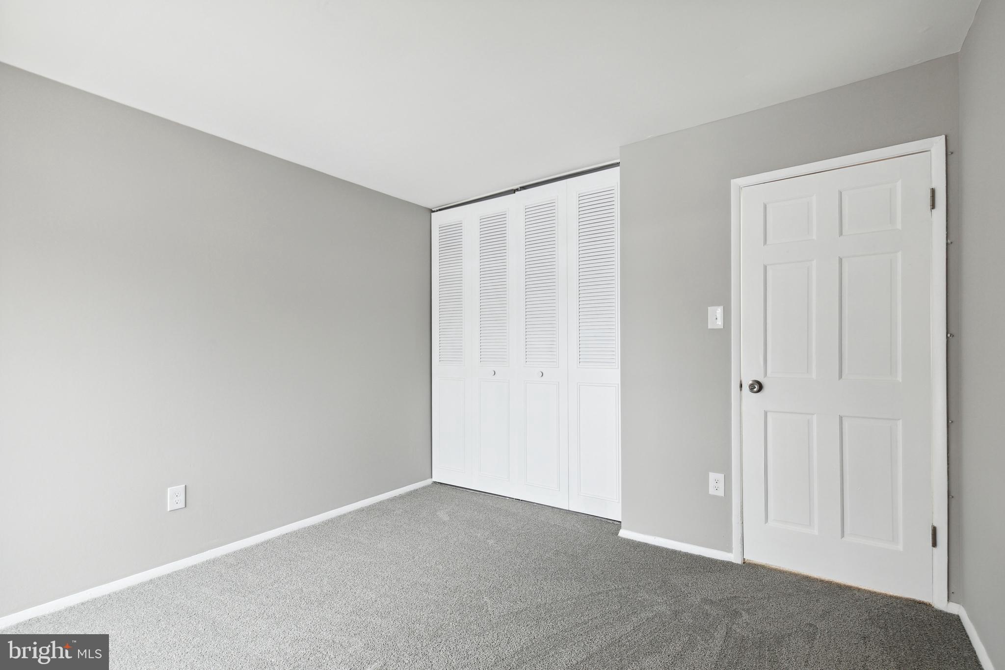 TOPFIELD - Residential