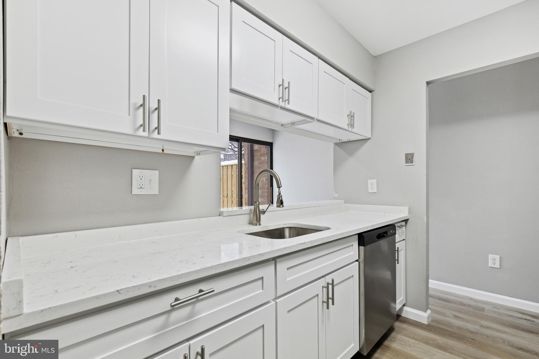 TOPFIELD - Residential