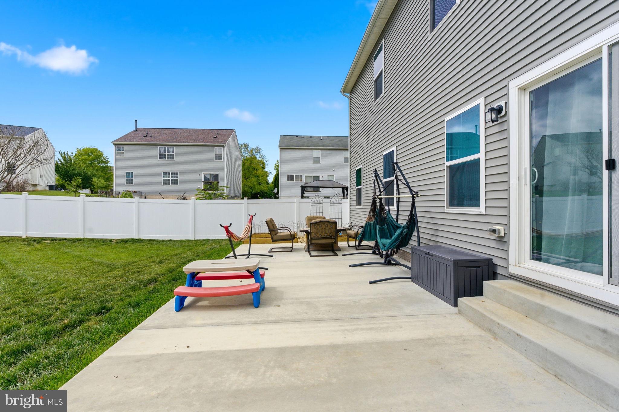 LIBERTY RUN - Residential