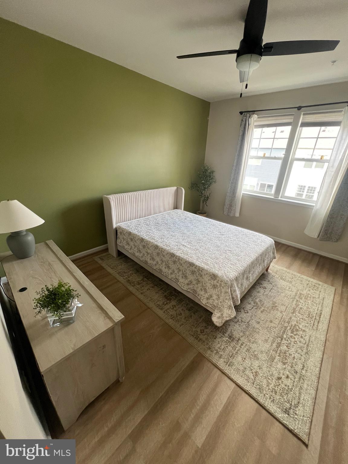 PARKSIDE - Residential