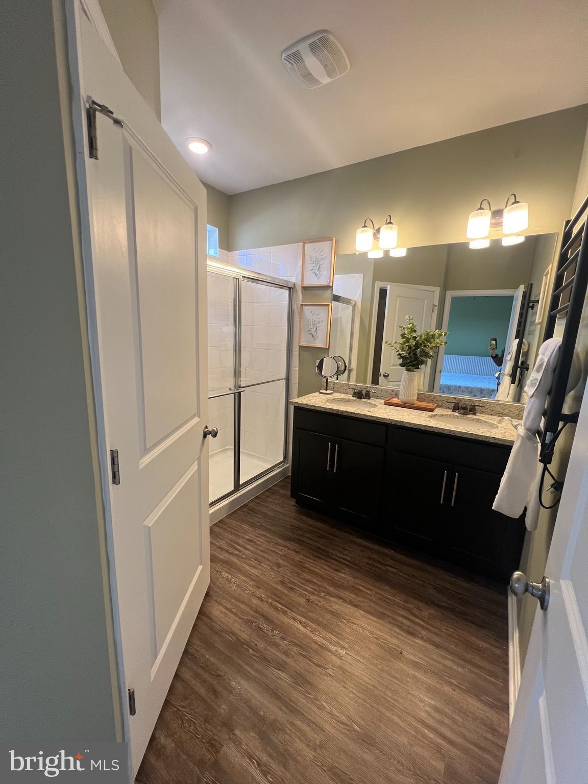 PARKSIDE - Residential