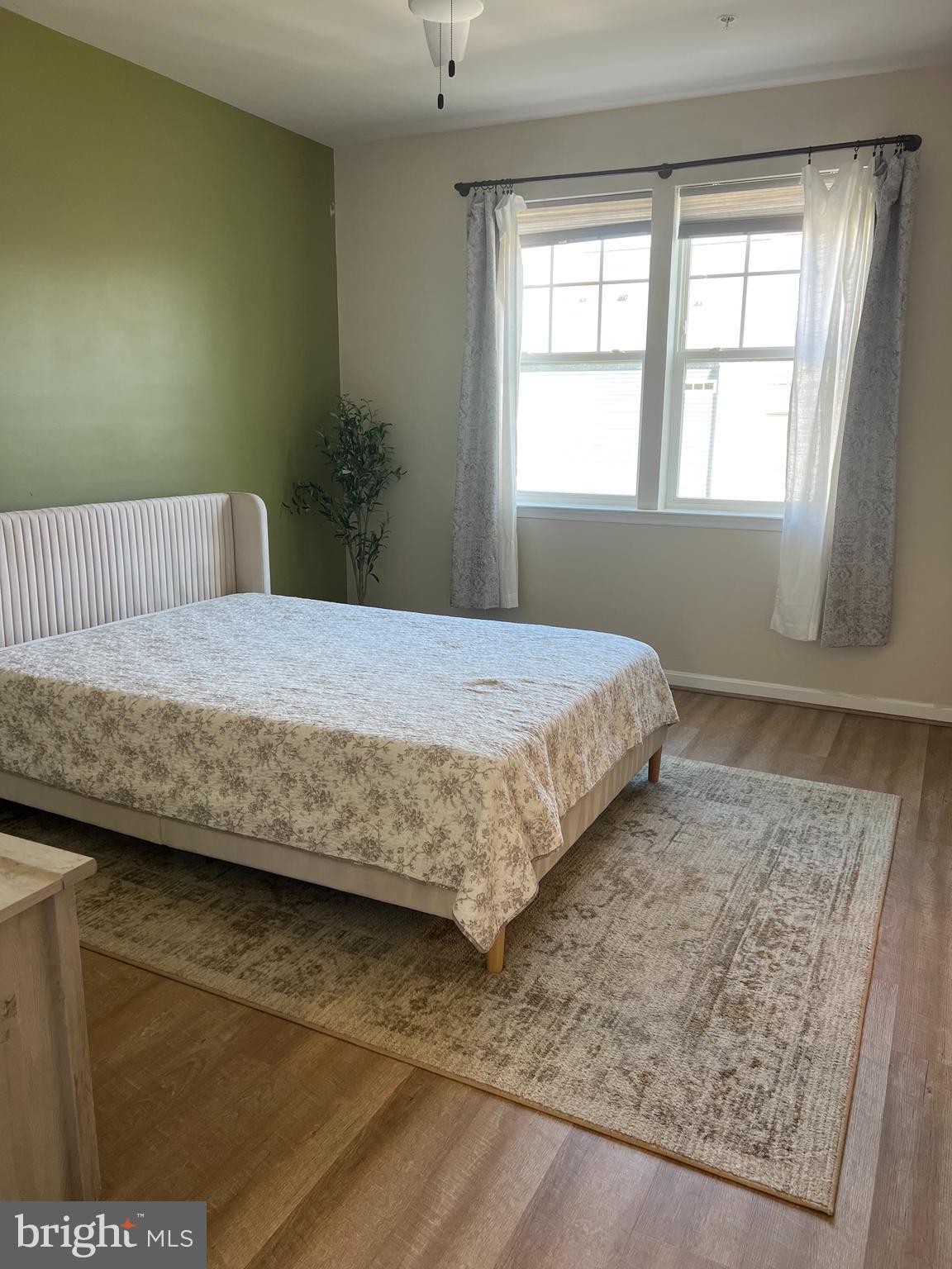 PARKSIDE - Residential