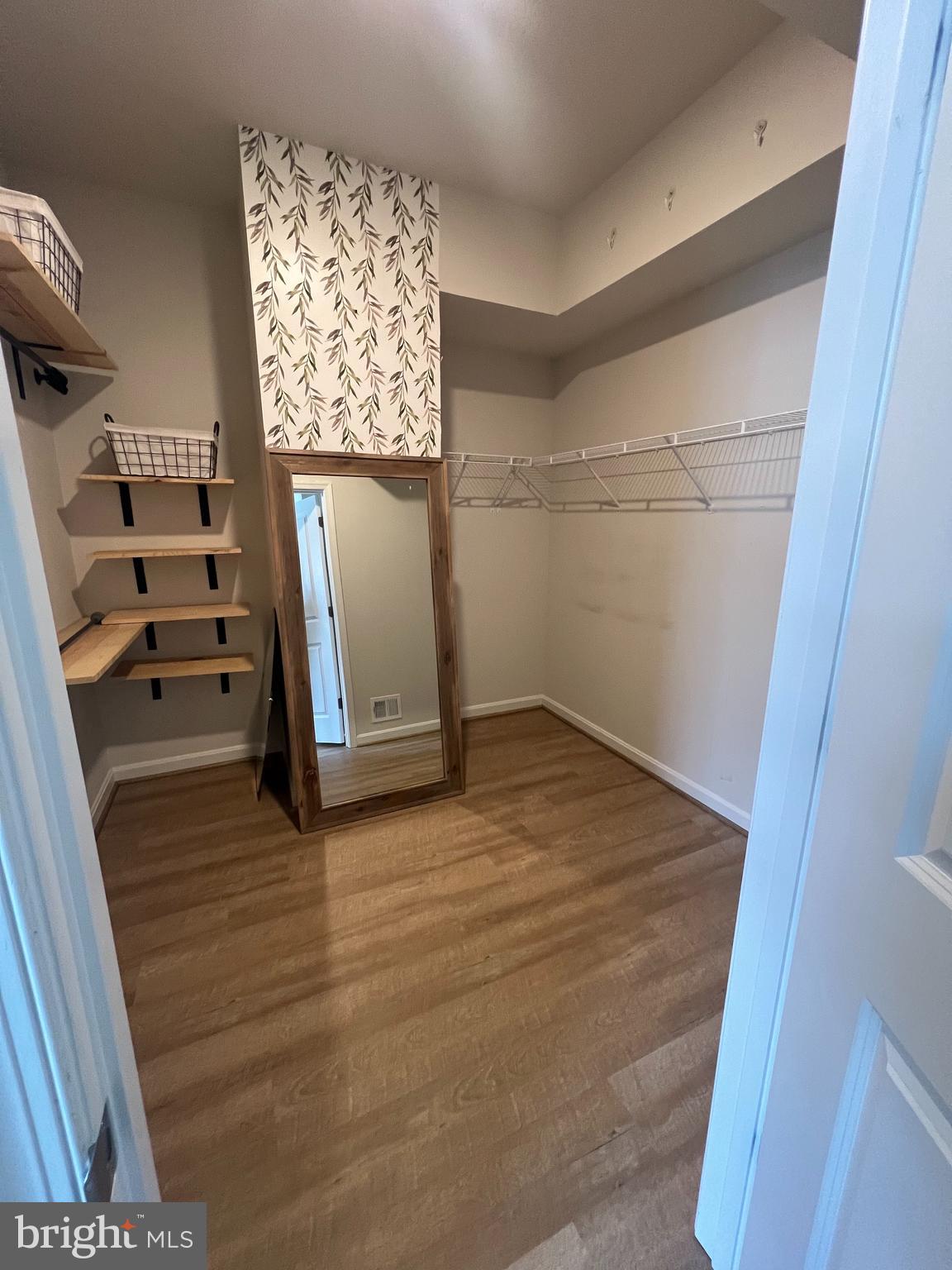 PARKSIDE - Residential