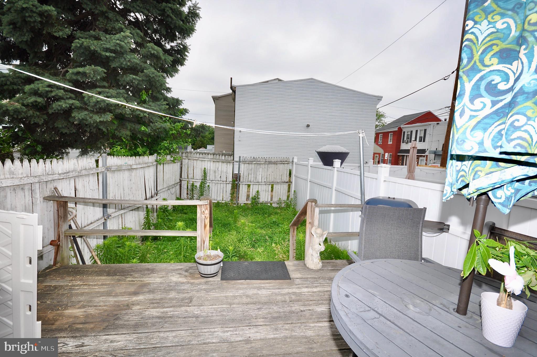 BRIDESBURG - Residential