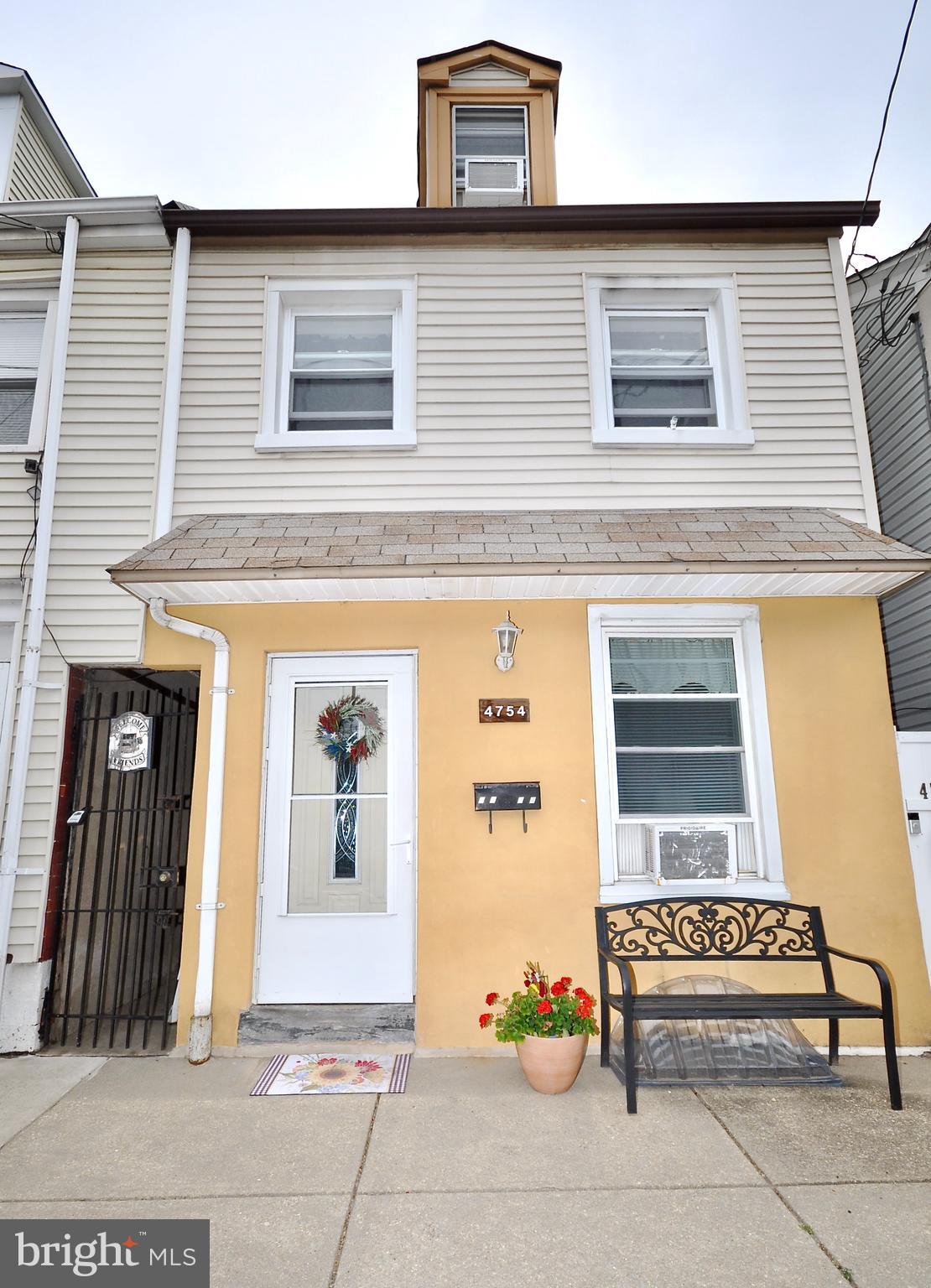 BRIDESBURG - Residential