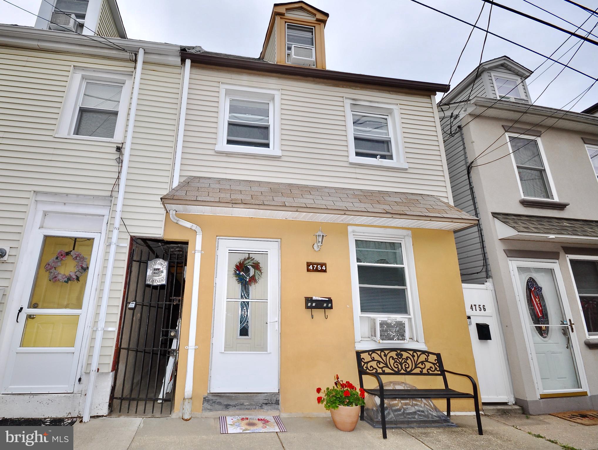 BRIDESBURG - Residential