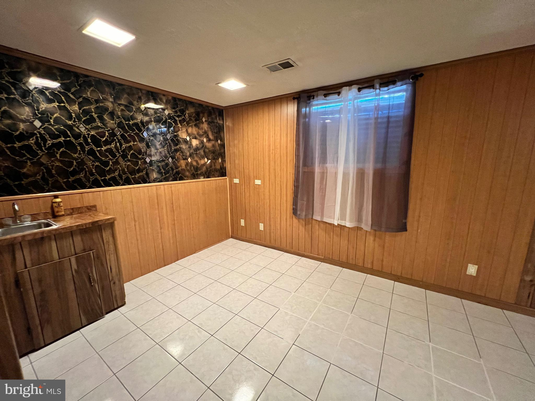 COVINGTON - Residential Lease