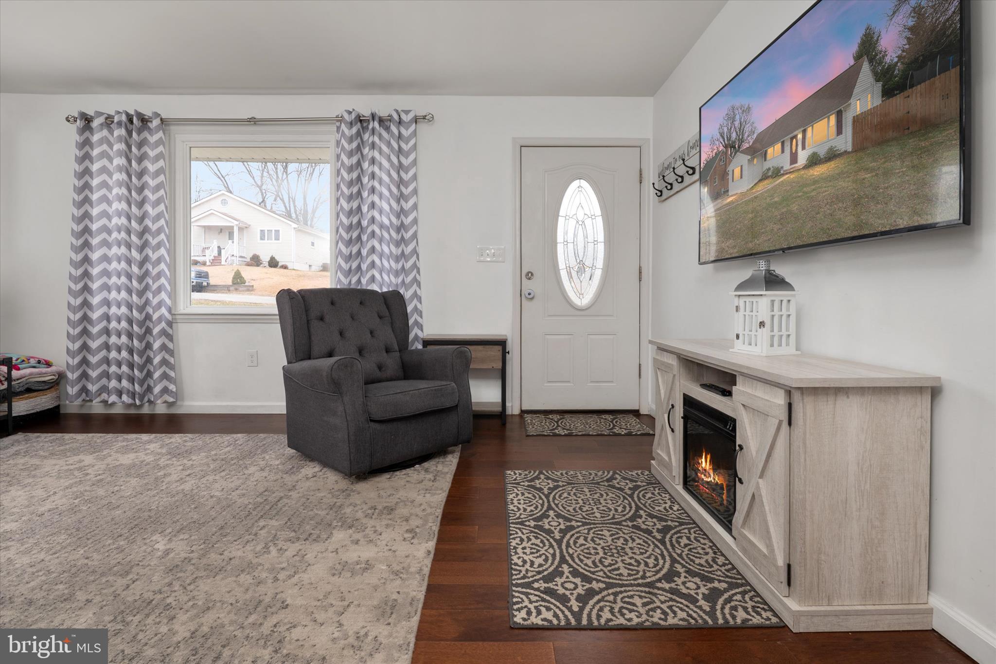 2913 ILLINOIS AVENUE