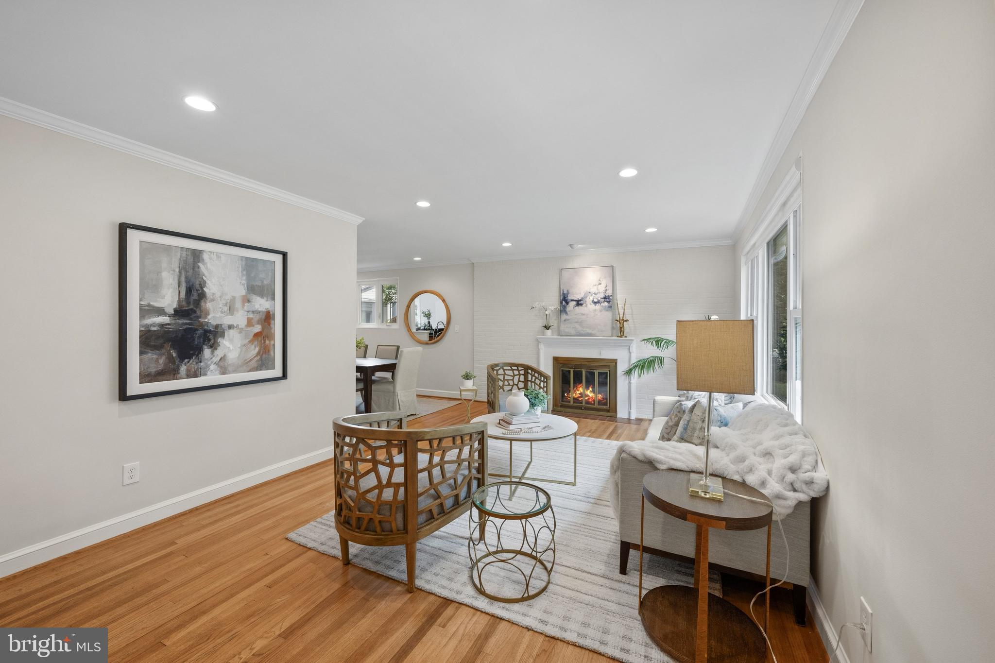 8404 FARRELL DRIVE