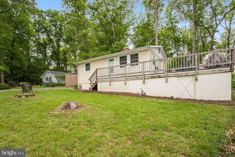 Photo of 1047 Lakeview Drive, STAFFORD, VA 22556 (MLS # VAST2048762)
