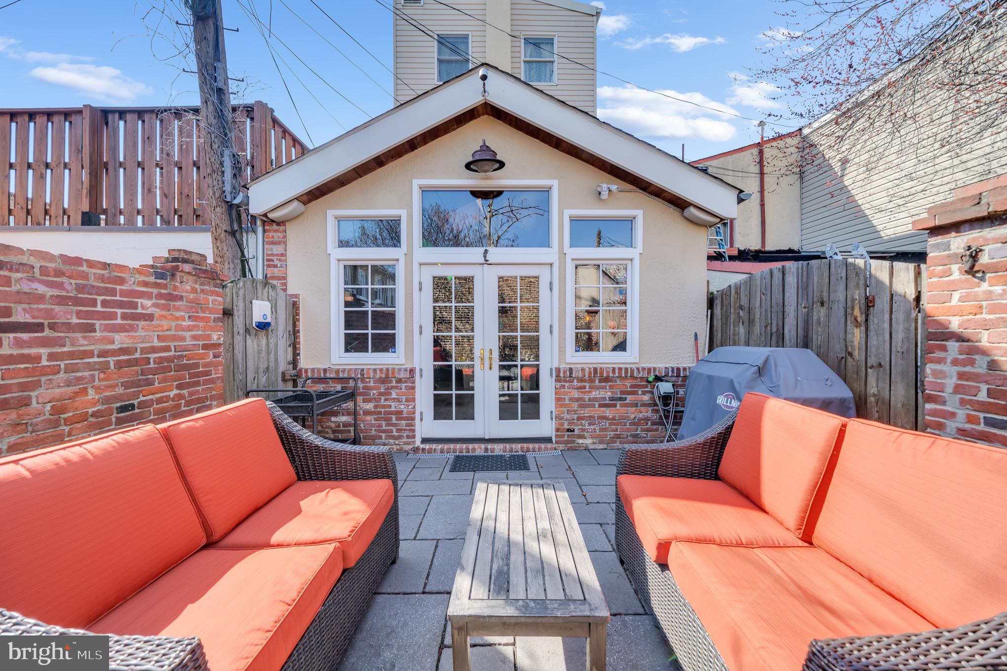 FEDERAL HILL HISTORIC DISTRICT - Residential