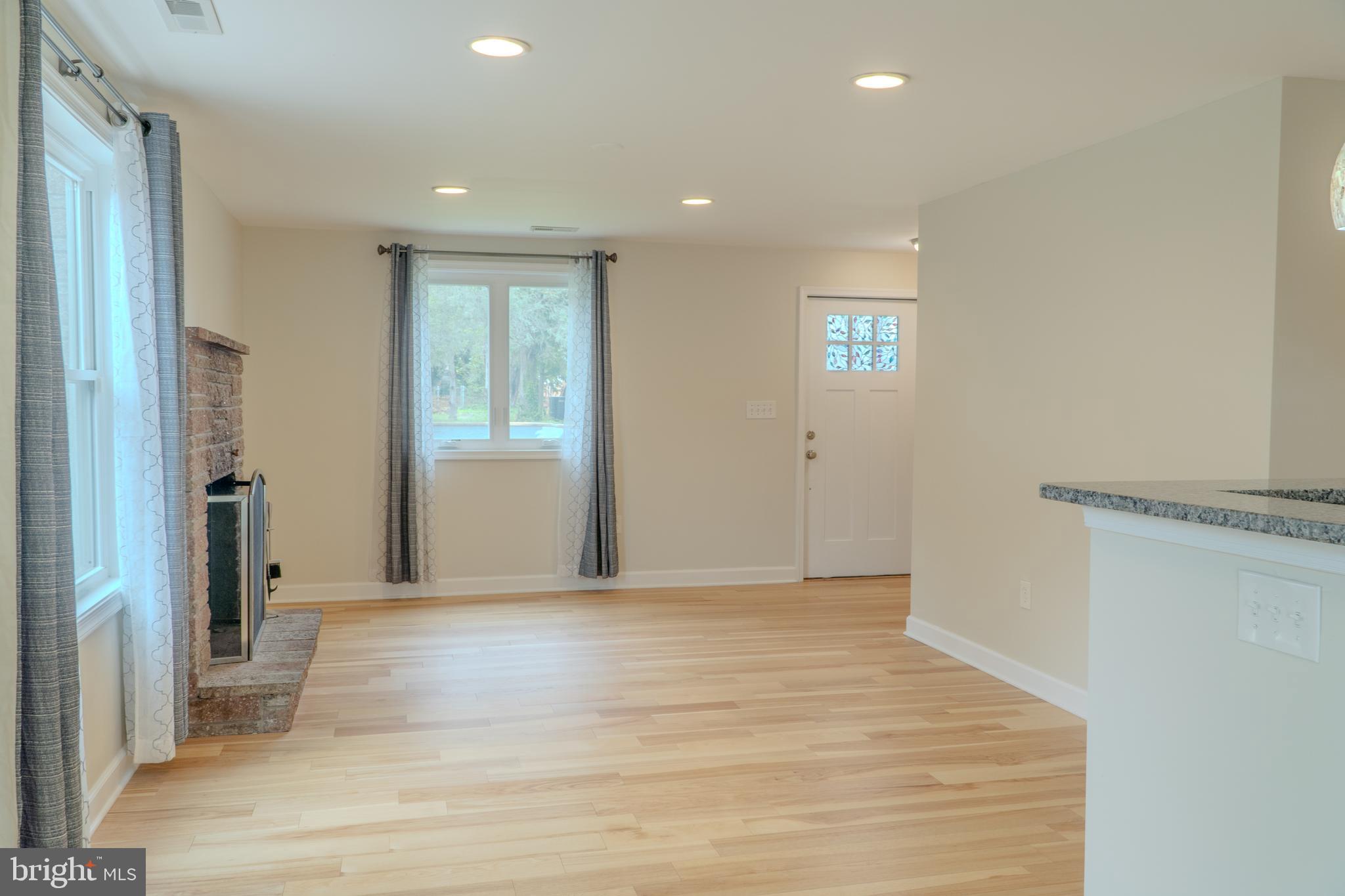 713 COTTER ROAD