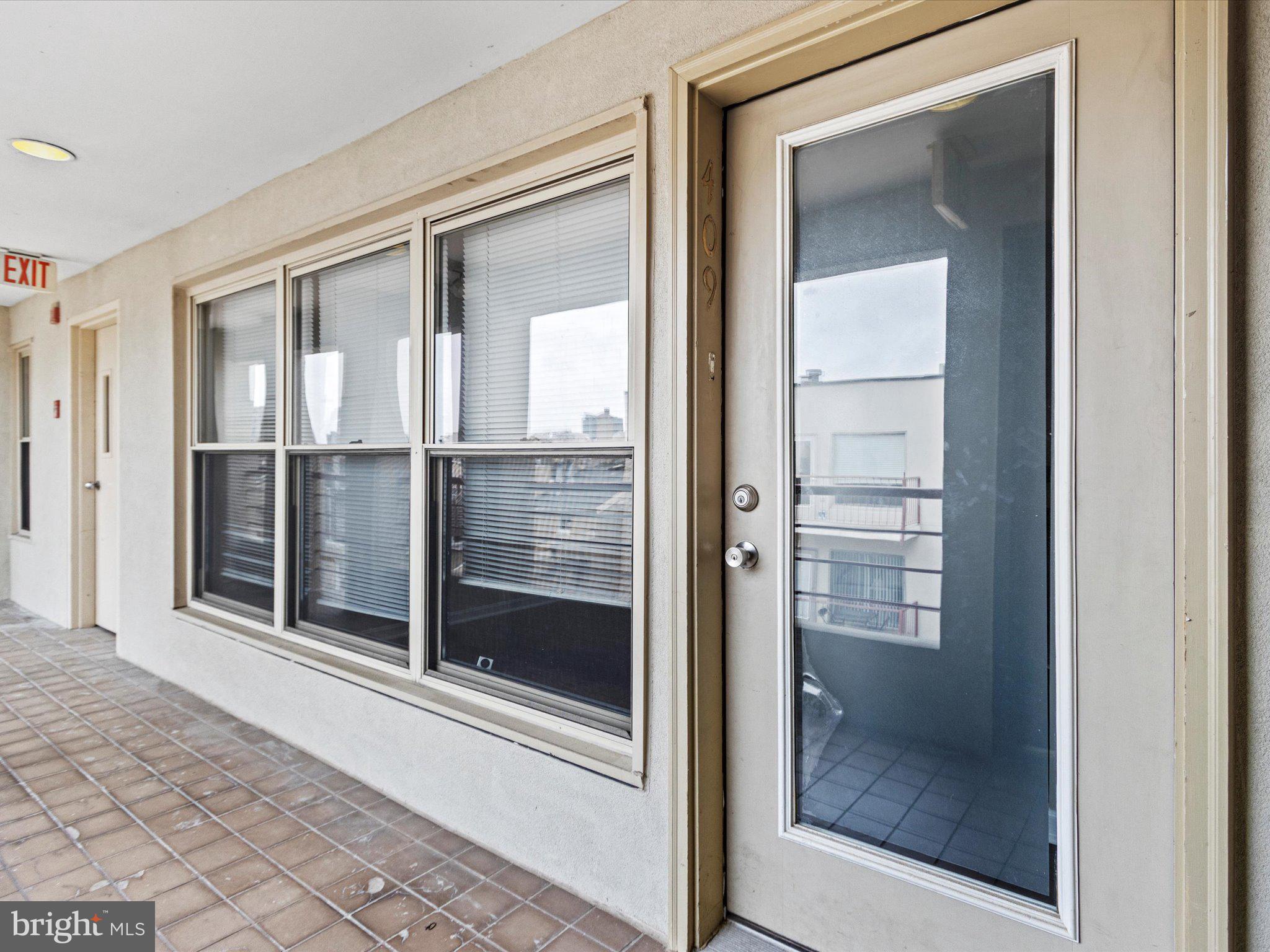 HENRIETTA SQUARE - Residential Lease