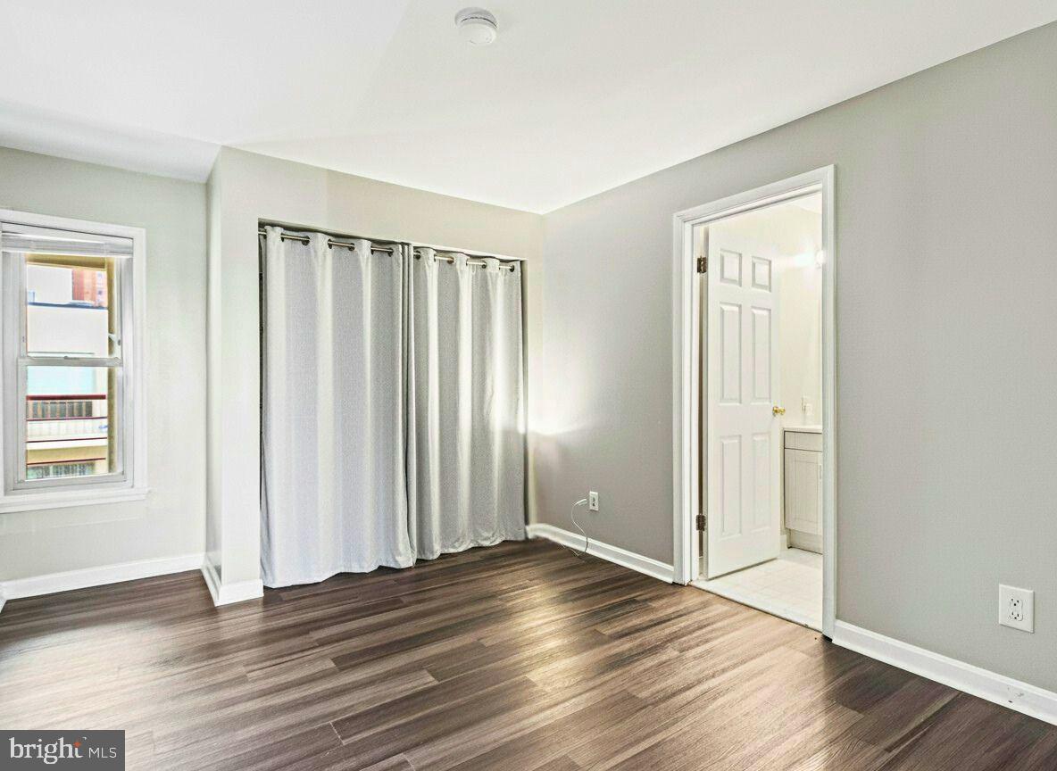 HENRIETTA SQUARE - Residential Lease