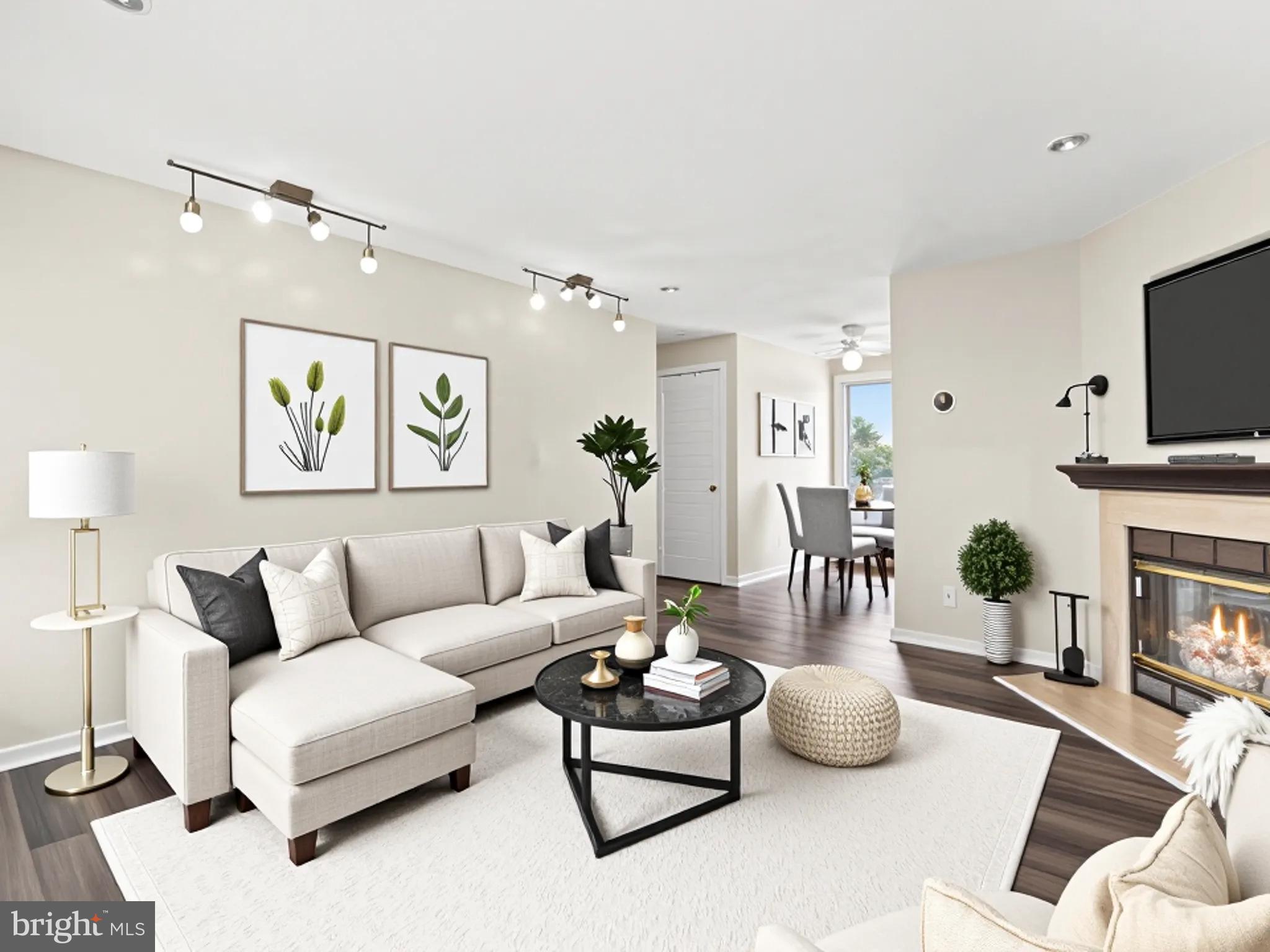 HENRIETTA SQUARE - Residential Lease