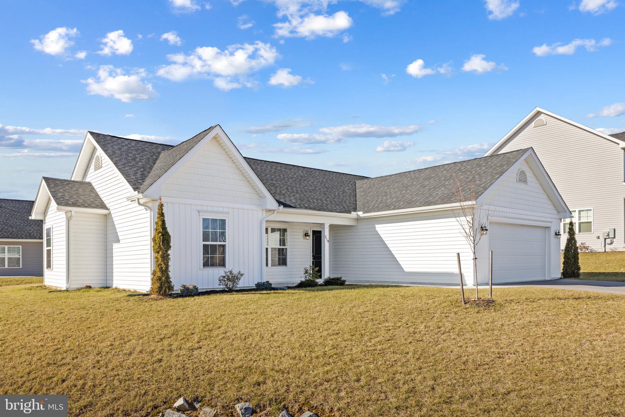 BRIDLE CREEK - Residential