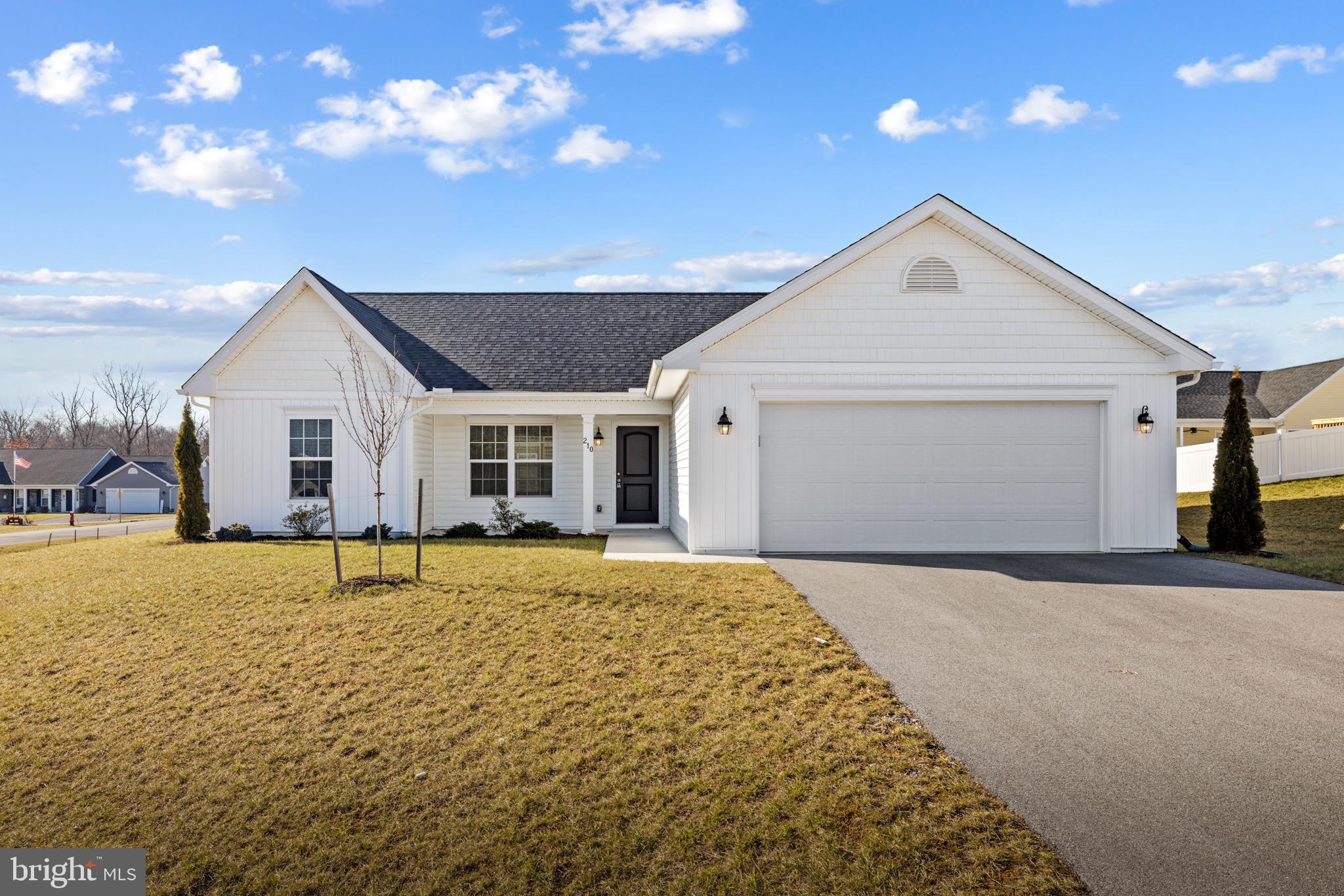 BRIDLE CREEK - Residential