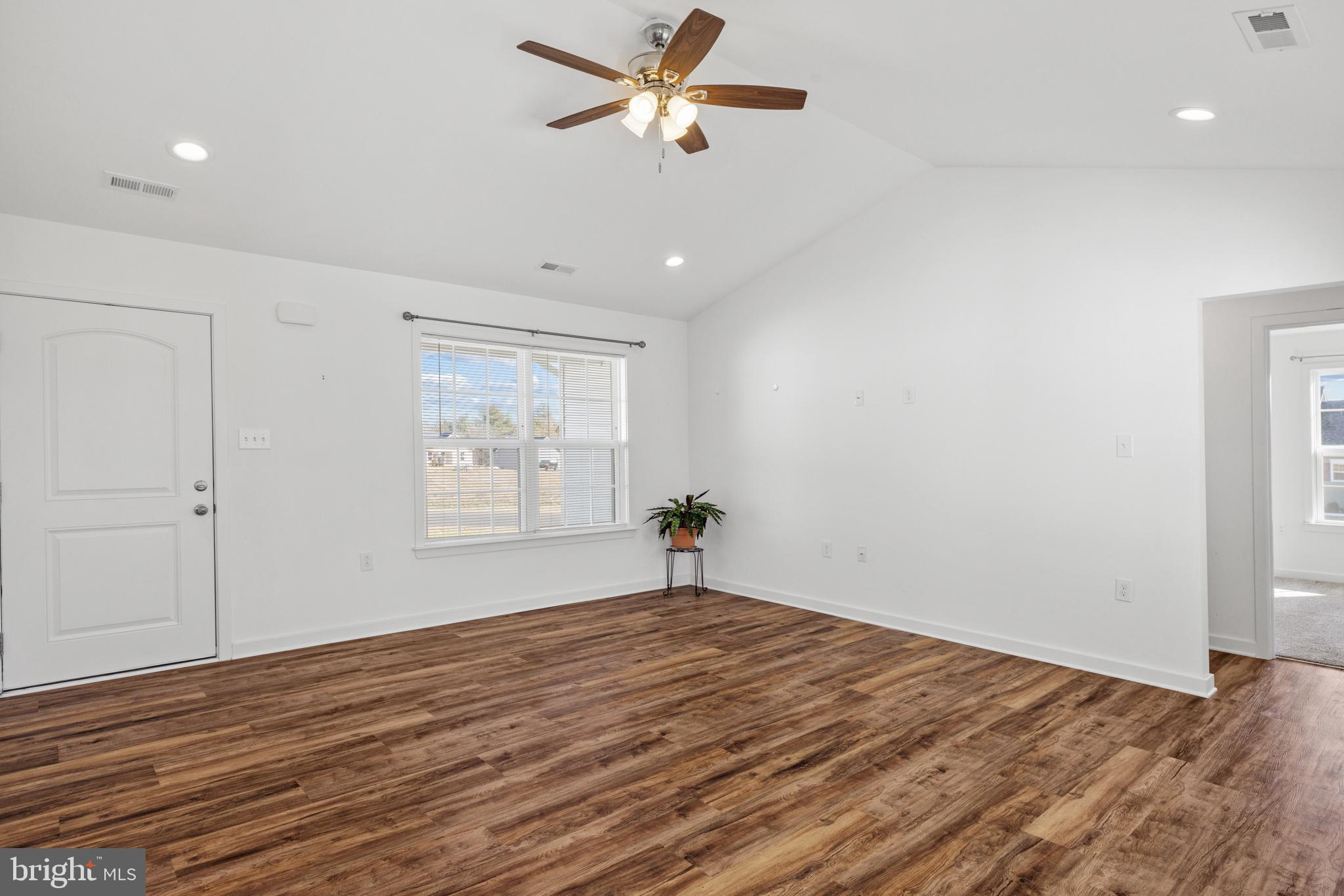 BRIDLE CREEK - Residential