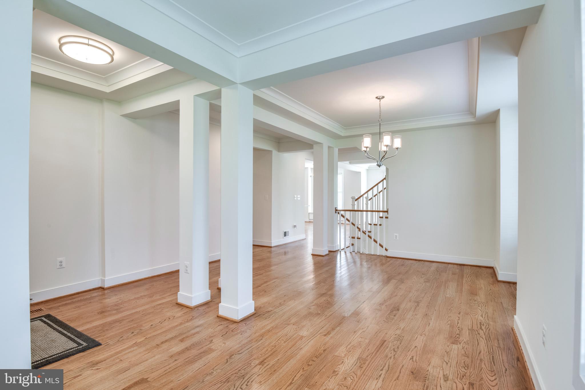 HAYMARKET TOWN - Residential Lease