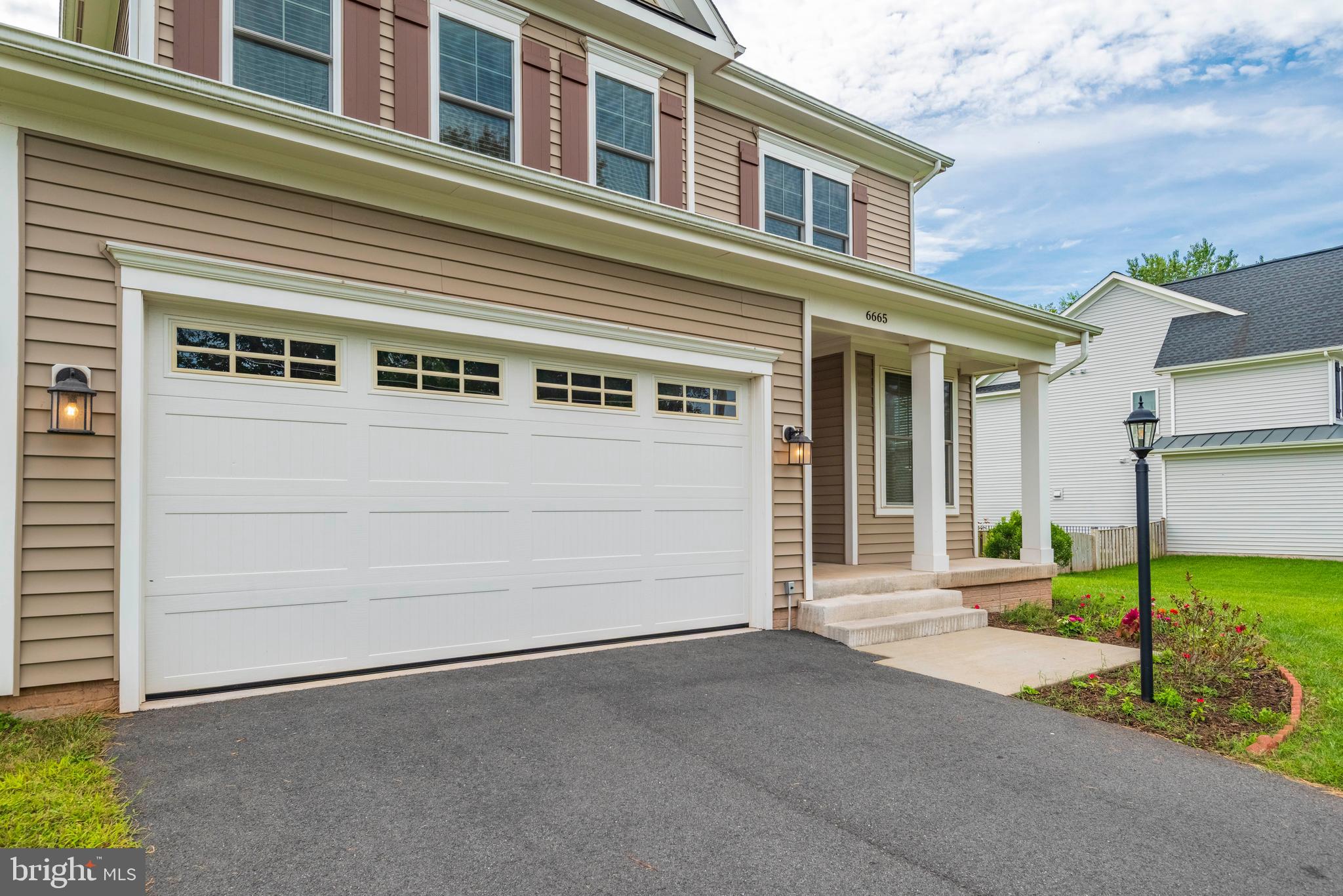 HAYMARKET TOWN - Residential Lease