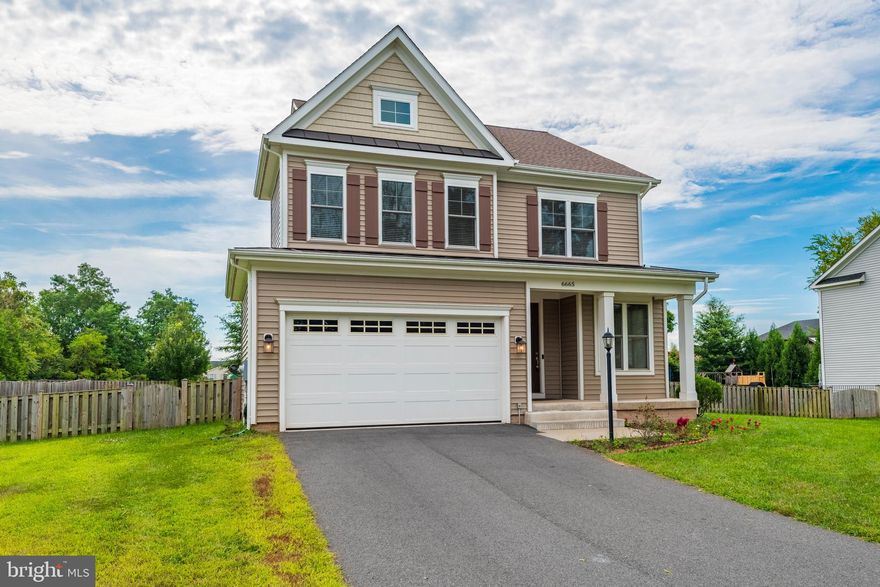 Nestled in the vibrant heart of Haymarket, just moments from I-66, this delightful residence offers the
perfect blend of comfort, charm, and convenience. Located on a quiet street, yet just steps from a variety
of dining, retail, and entertainment options, this home puts everything you need right at your doorstep; all
without the fees and restrictions of an HOA. Inside, you’ll find a spacious, light-filled interior designed for
both everyday living and entertaining. Bright and airy rooms create a welcoming atmosphere throughout
the day, while fresh new paint, carpet, and other thoughtful updates throughout add to the home's appeal.
Step outside to a private, fenced backyard—your own peaceful retreat, ideal for relaxing, gardening, or
hosting friends. Embrace the best of small-town living with walkable access to local cafes, shops, parks, a
nearby winery, and so much more! Whether you're enjoying a cozy evening at home or heading out to
explore all that Haymarket has to offer, this home delivers the best of both worlds. Schedule your tour
today and experience the charm for yourself! Use RentSpree to apply online at https://apply.link/bXU10ew