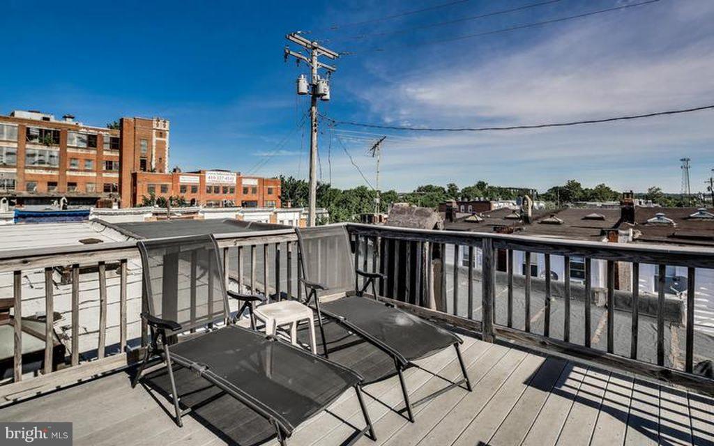 HIGHLANDTOWN - Residential