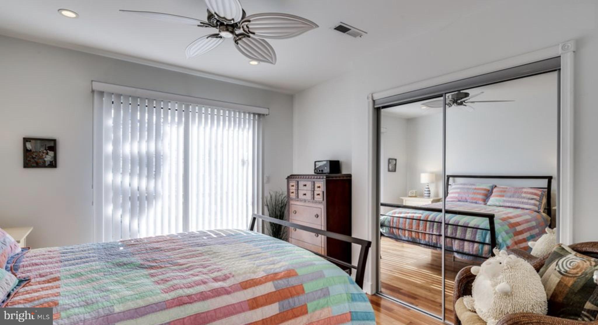 HIGHLANDTOWN - Residential