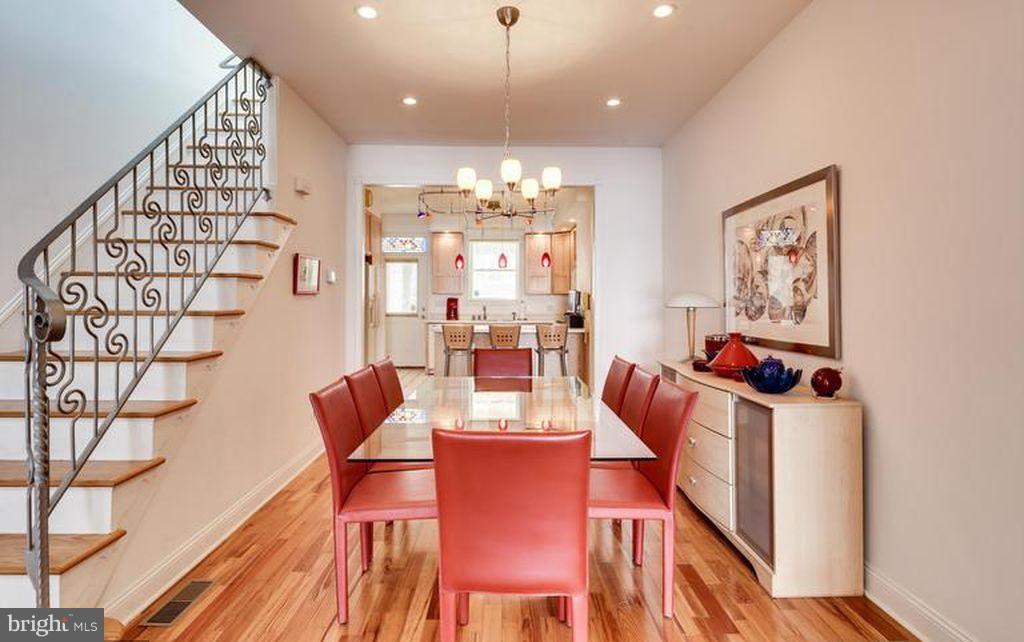 HIGHLANDTOWN - Residential