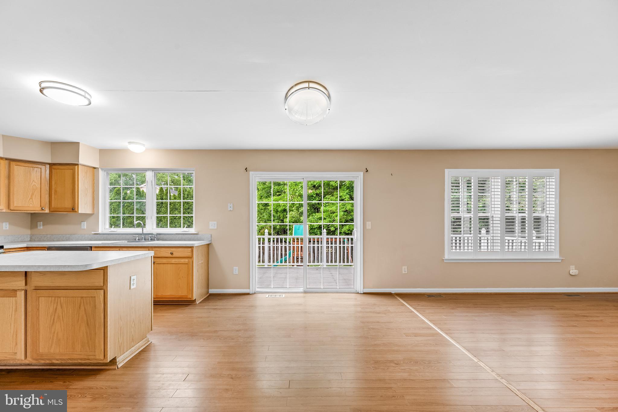 AMBER WOODE - Residential