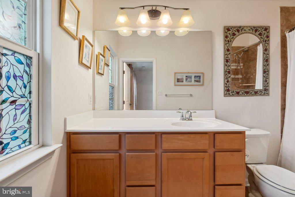 STONEGATE AT REGENTS GLEN - Residential