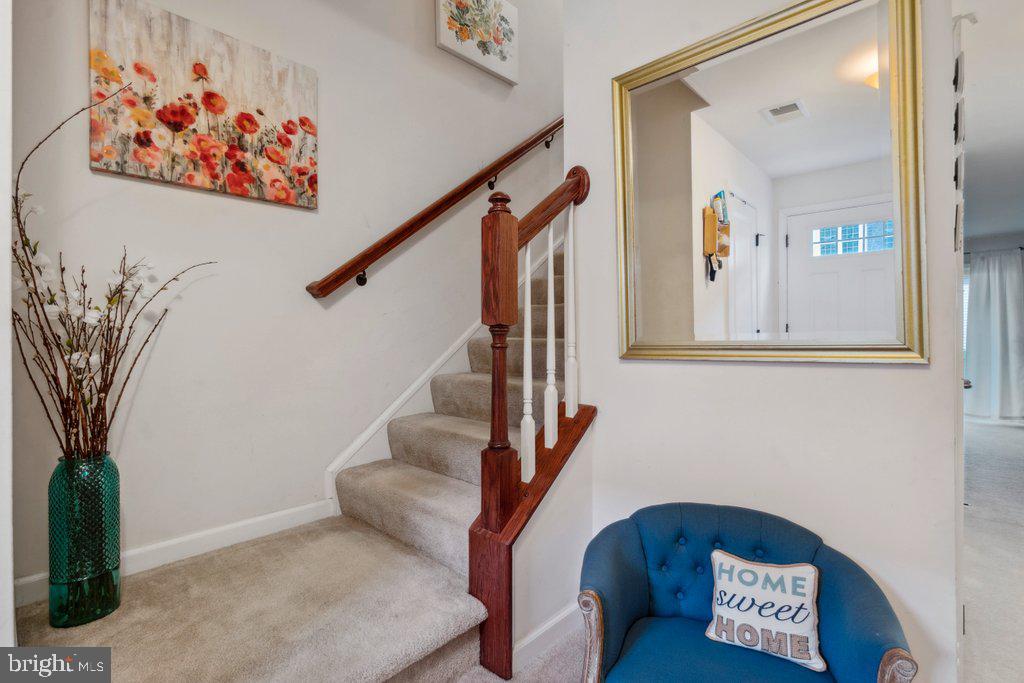 STONEGATE AT REGENTS GLEN - Residential