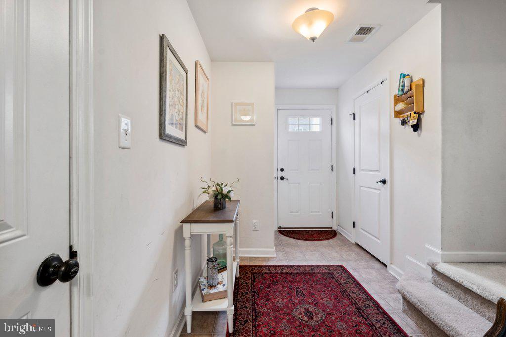 STONEGATE AT REGENTS GLEN - Residential